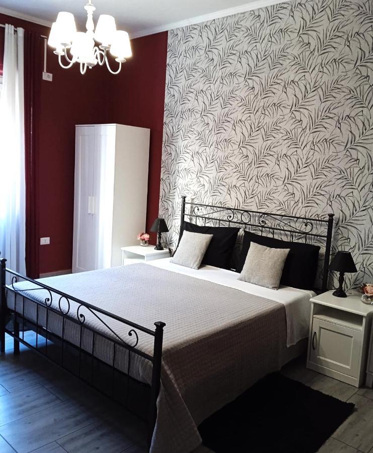 Chloe'S Rooms Cagliari Exterior foto